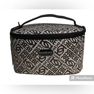NWT•bebe Black/Gray Oval train case w/bonus